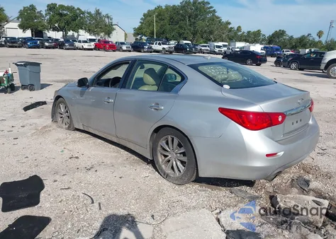 2017 Infiniti Q50 3.0T Premium z USA, uszkodzony, nr VIN JN1EV7APXHM738391